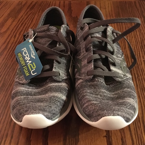saucony memory foam form2u